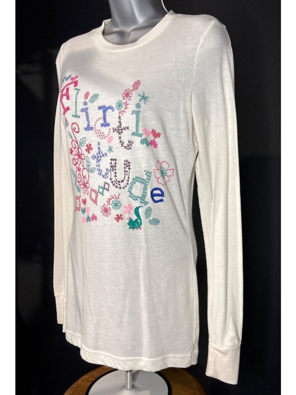 Flirtitude Women's Long Sleeve T-Shirt Heart Flowers Floral Embroidery Size M - Picture 4 of 8